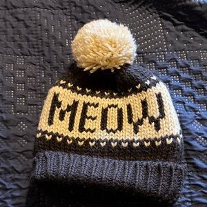 Meow Knit Pom-Pom Beanie - Black and Cream